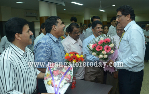 DC N Prakash transferred